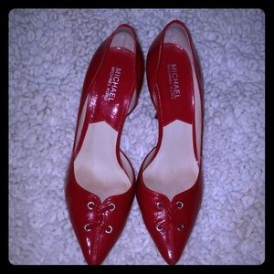 Michael Kors Red Metallic pump